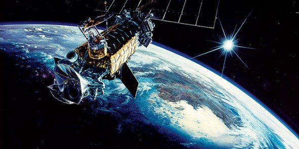 Как летают спутники: устройство, управление, межпланетные перелеты