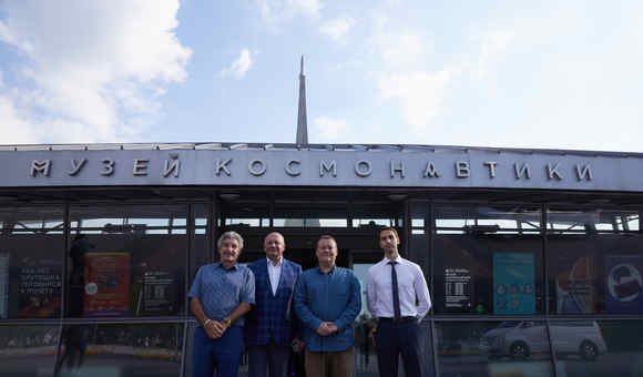  В гостях в Музее космонавтики побывал государственный министр Министерства образования Ирландии.