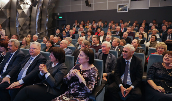 В Музее космонавтики прошёл юбилейный вечер, посвящённый 90-летию со дня рождения дважды Героя Советского Союза, летчика-космонавта Андрияна Григорьевича Николаева.