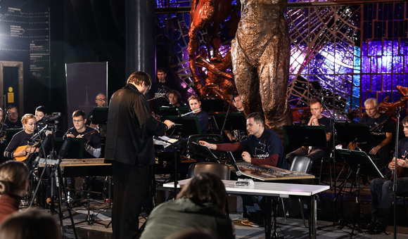 В Музее космонавтики прошёл финальный концерт IV Международной лаборатории современных композиторов «Открытый космос». Лаборатория — совместный проект ансамбля «Россия» и музея.