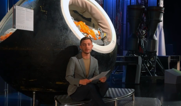 Музей космонавтики представил новую рубрику в рамках проекта #НеВыходиИзКосмоса — семейную викторину «CosmoQuiz»! Ведущий, заместитель заведующего отделом научной популяризации Московского музея космонавтики Альфред Вардазарян, делится интересными фактами о космосе и приглашает ответить на несложные космические вопросы.