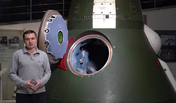 В очередном выпуске постоянной рубрики «Мама, я технарь!» Александр Фарафонов, экскурсовод первой категории московского Музея космонавтики, о разработанном в ОКБ-52 Владимира Николаевича Челомея транспортном корабле снабжения. 