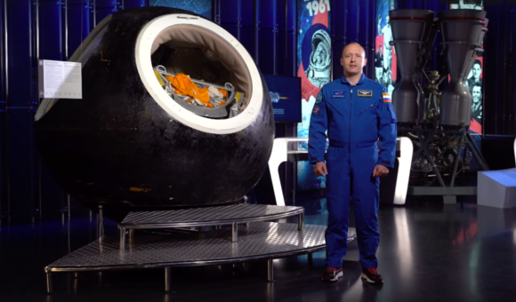 В рамках программы «Космос не ждёт» лётчик-космонавт Александр Мисуркин рассказал, где за 36 часов дважды сменяются времена года, каким будет первый арабский межпланетный аппарат и зачем Израиль запускает свои спутники против вращения Земли.  