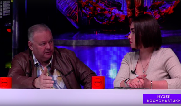 Специально ко Дню победы на канале Музей космонавтики LIVE Герой Советского Союза Александр Иванович Лавейкин рассказал о генерал-майоре авиации Иване Павловиче Лавейкине, его фронтовых историях, а также о том, как сам пришёл в космонавтику.