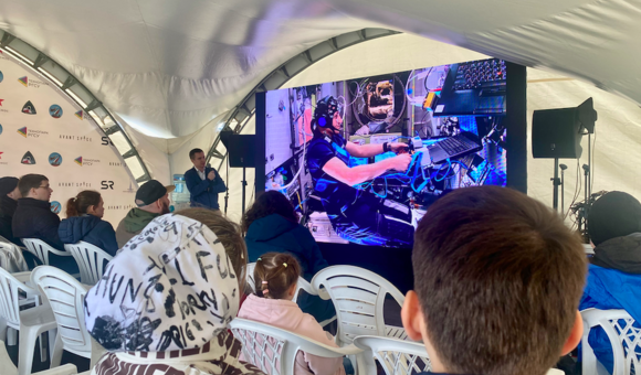 На фестивале «НЕБО: теория и практика» с лекцией «Пилотируемый полёт на МКС: от старта до посадки» выступил научный сотрудник Музея космонавтики Александр Фарафонов.