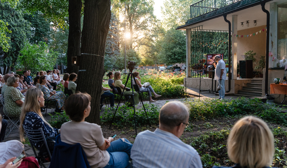 В Доме-музее академика С.П.Королёва прошёл вечер «Виниловый космос. Высоцкий». 