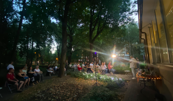 В Доме-музее академика С.П.Королёва прошёл музыкальный вечер «Виниловый космос. Юрий Визбор». 