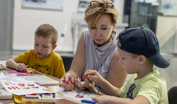 В Музее космонавтики прошёл мастер-класс "Мастерская" от издательства "Мозаика Кидс"