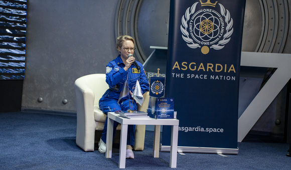 В Музее космонавтики прошла презентация книги «Асгардия в эксперименте SIRIUS-23. Дневник космического испытателя»