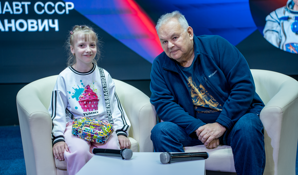 Всемирная Неделя космоса. Вторая встреча с Александром Лавейкиным