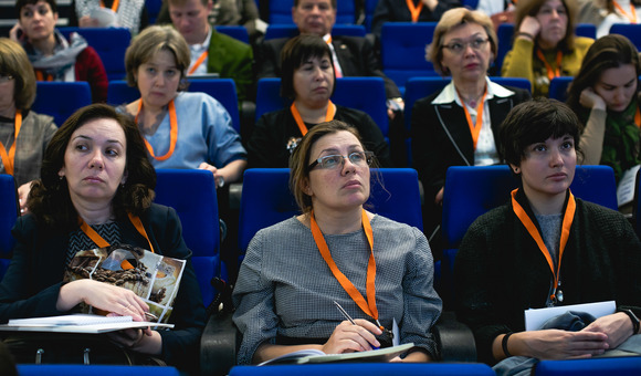 Второй день III научно-практической конференции «Неформальный подход к формальному образованию». В программе конференции – круглые столы и мастер-классы на базе Музея космонавтики и других музеев Москвы.