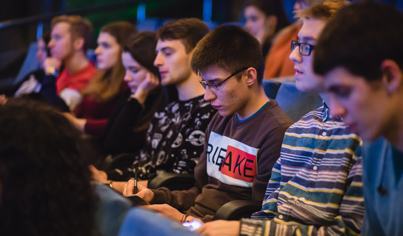 Состоялась четвёртая лекция «Русский космизм и советский космос: от общего дела к космической гонке» из цикла лекций «Космос и культура». Лекцию прочла Марина Симакова, философ (Европейский университет в Санкт-Петербурге).