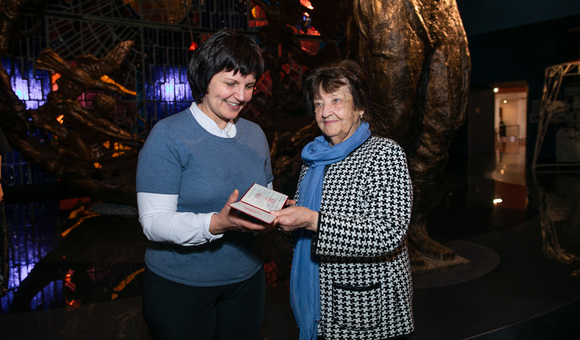 Семья Героя Советского Союза, лётчика-космонавта Павла Ивановича Беляева передала в дар в Фонды Музея космонавтики его удостоверение космонавта, № 10.