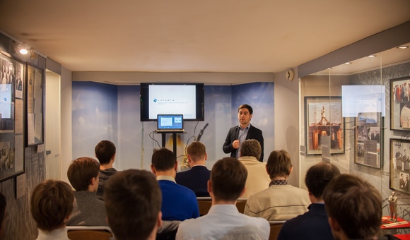 в Доме-музее академика С.П. Королёва прошла первая встреча Клуба инженеров по теме «Беспилотная авиация». Студенты и разработчики ведущих технических университетов Москвы и России, в том числе МГТУ им. Баумана, МАИ и других вузов представили свои проекты коллегам.