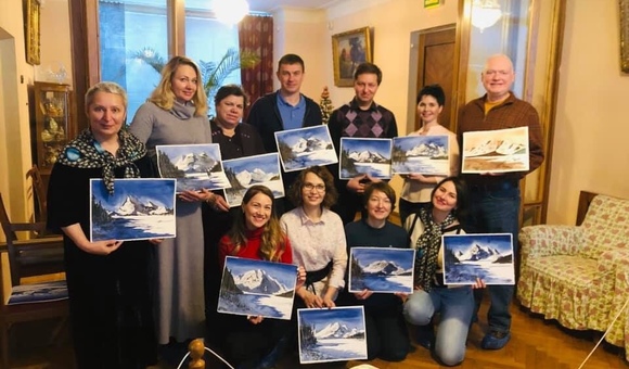 В Мемориальном доме-музее академика С.П. Королёва прошёл мастер-класс по живописи при поддержке благотворительного фонда Unity. Мастер-класс посетили космонавты-испытатели Роскосмоса Андрей Бабкин и Николай Тихонов, а также сотрудники NASA.