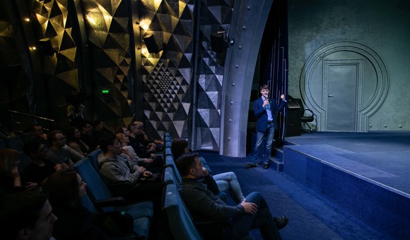 В Музее космонавтики состоялась первая встреча в 2019 году научно-популярного ток-шок «Космос без формул: январь». Ведущий встречи Виталий Егоров рассказал про самые интересные космические события за январь.