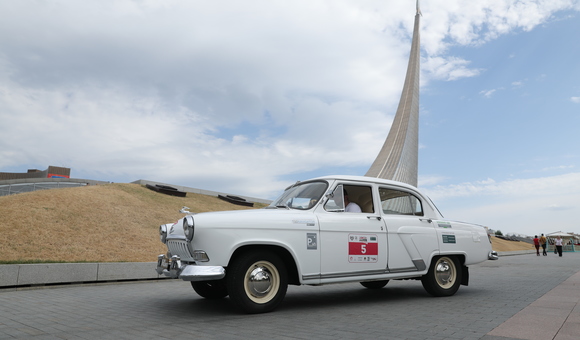 Музей космонавтики стал партнёром ралли «На семи холмах». Участники фотографировались напротив монумента «Покорителям космоса» и прошли космический квест.