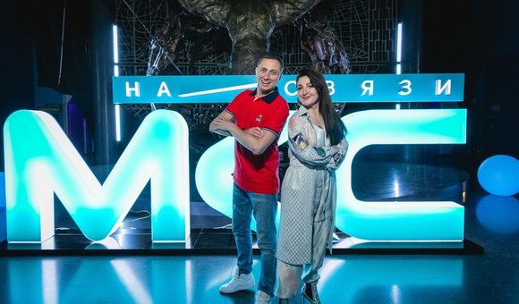 Вадим Галыгин, актёр, комик, участник КВН и Comedy Club, стал участником 7-го выпуска шоу ВКонтакте и Роскосмоса «МКС на связи».